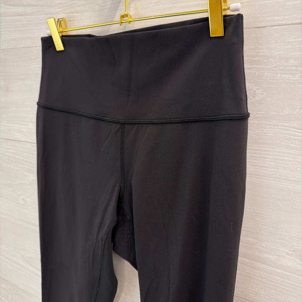 Lululemon Black Cropped Leggings 8