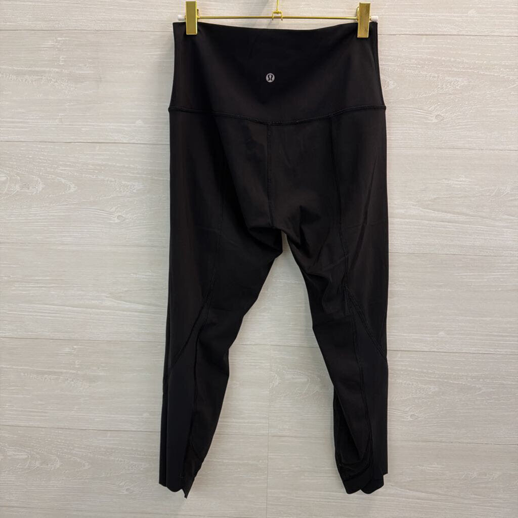 Lululemon Black Cropped Leggings 8