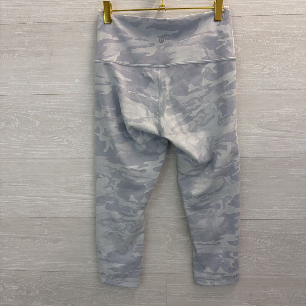 Lululemon Grey Blue Camo Print Cropped Leggings 8