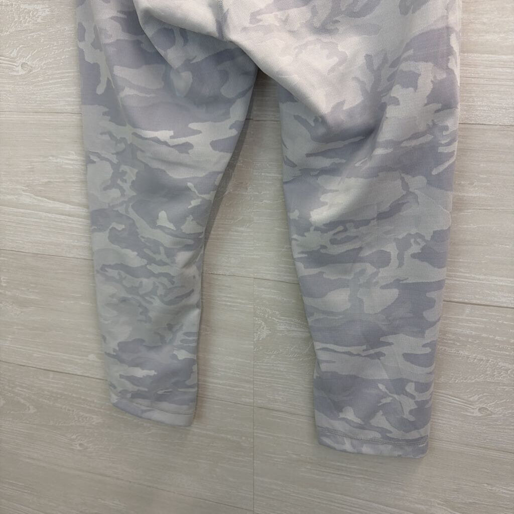 Lululemon Grey Blue Camo Print Cropped Leggings 8