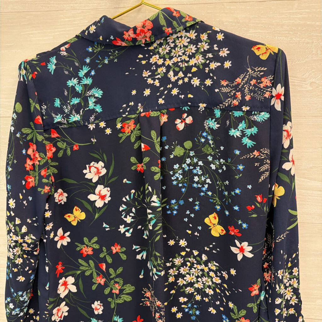 Soho Blue/ Multi Flower Print Long Sleeve Button Down Top Small