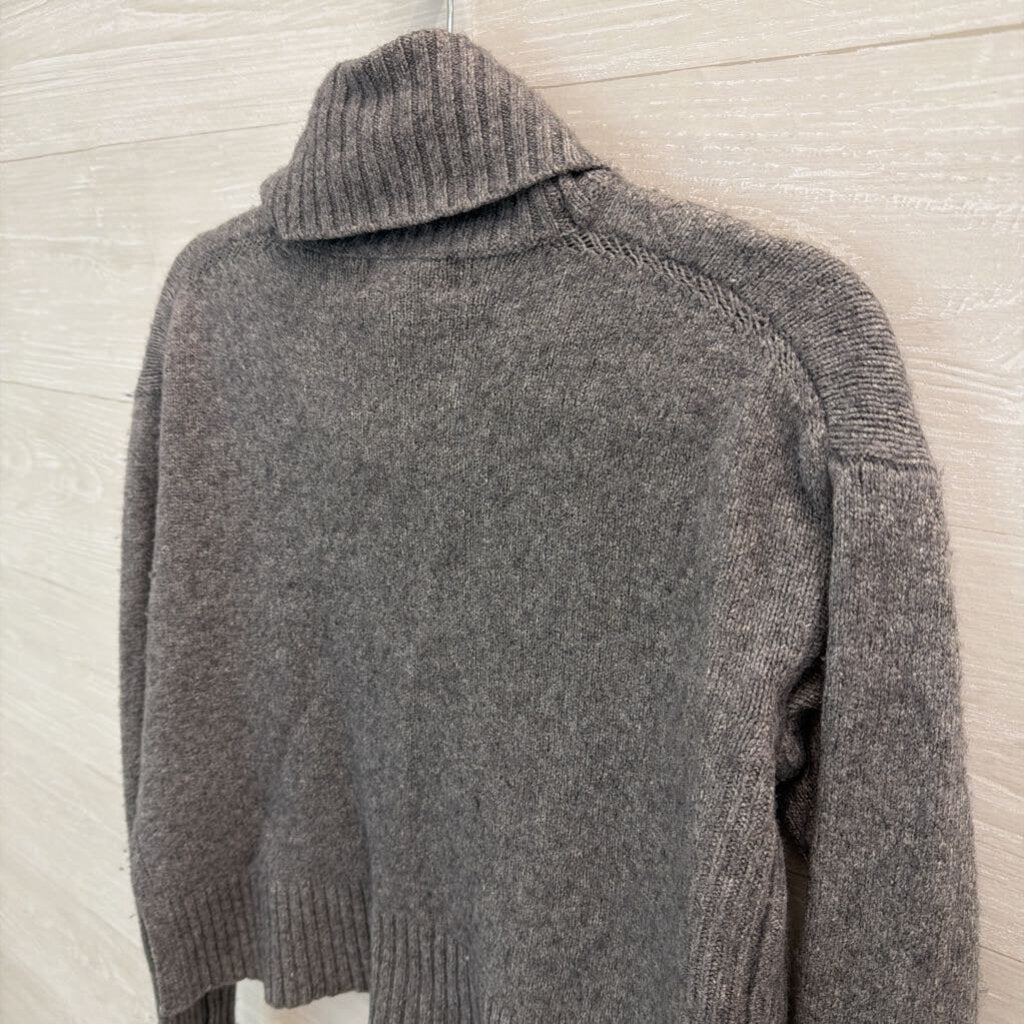 Anthropologie Grey Cropped Long Sleeve Turtle Neck Sweater Extra Small
