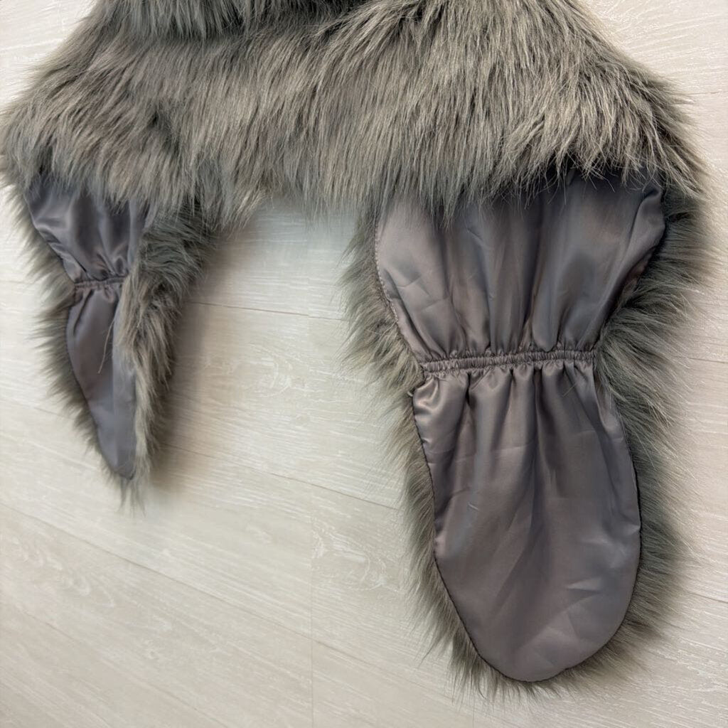 Grey Faux Fur Shoulder Wrap Scarf