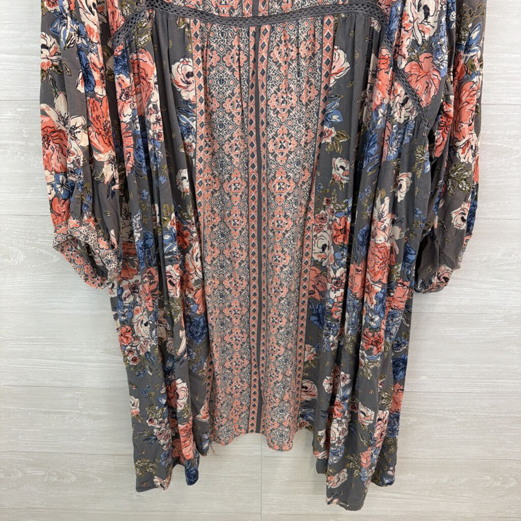 Romantic Gypsy Grey/ Multi Flower Print Long Sleeve Open Front Kimono Top 4X