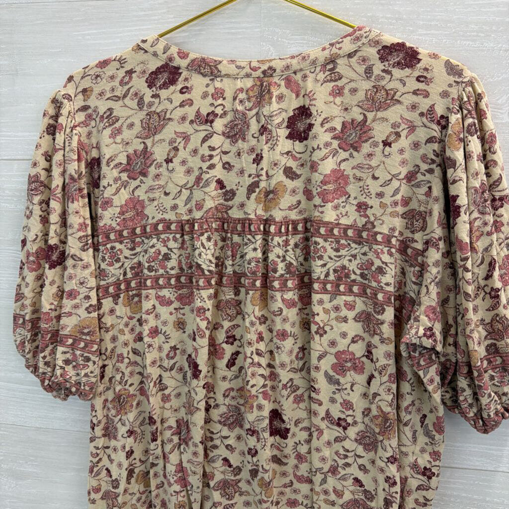 Wonderly Beige/ Pink Print Top 2X