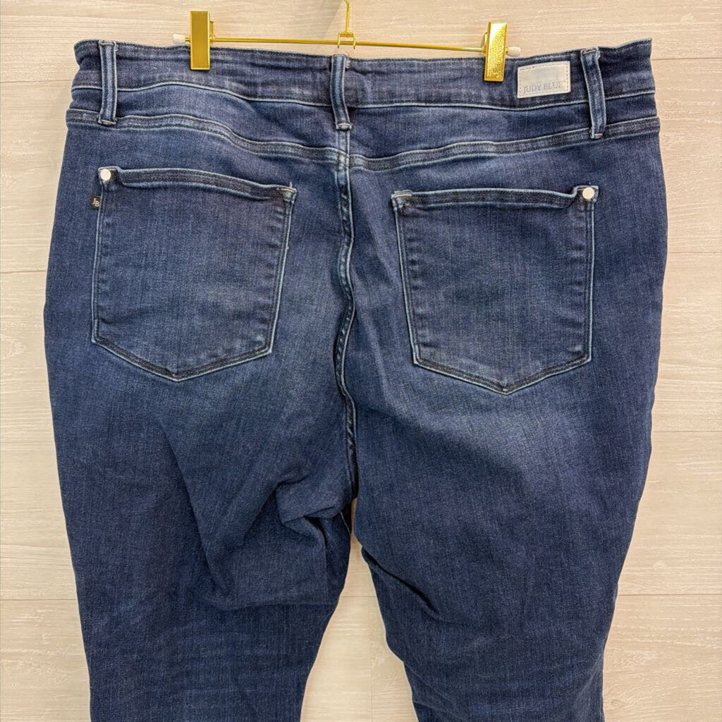 Judy Blue Dark Wash Skinny Fit Jeans 24W