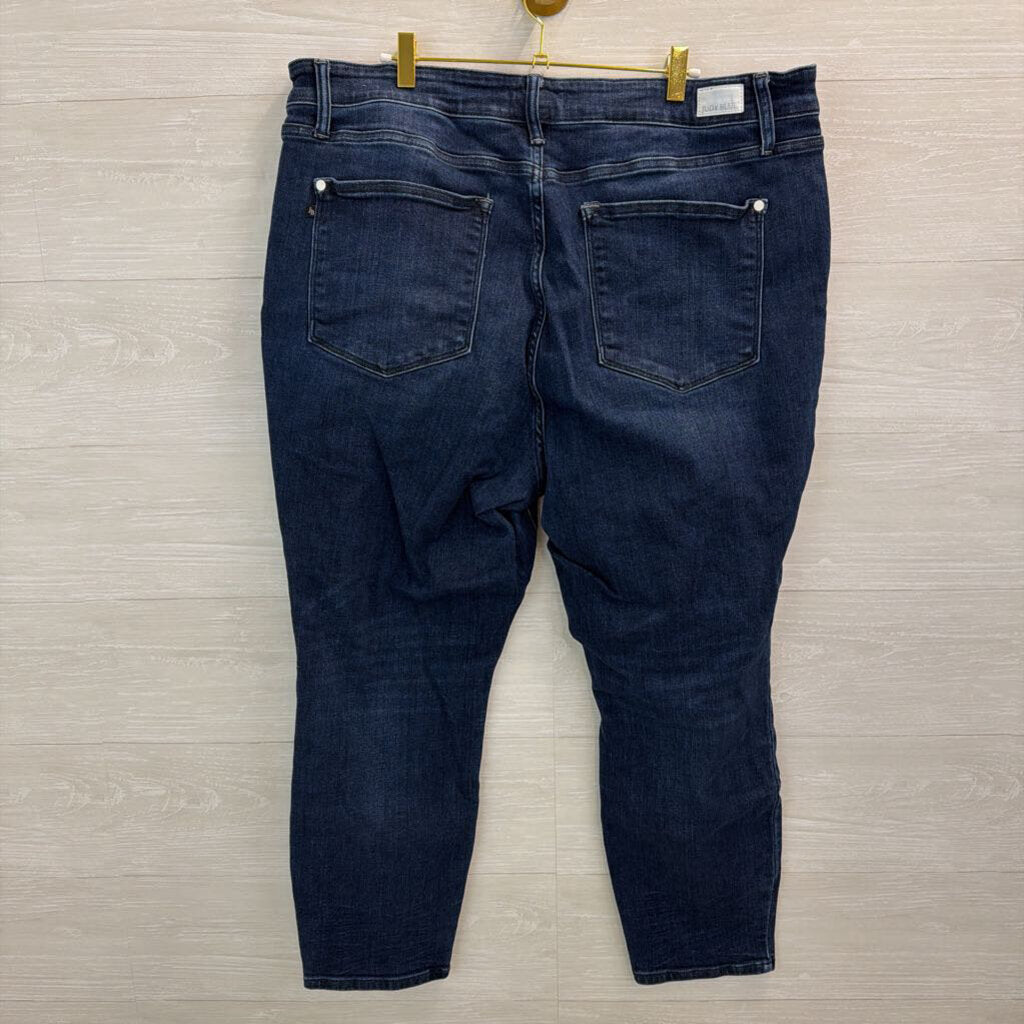 Judy Blue Dark Wash Skinny Fit Jeans 24W