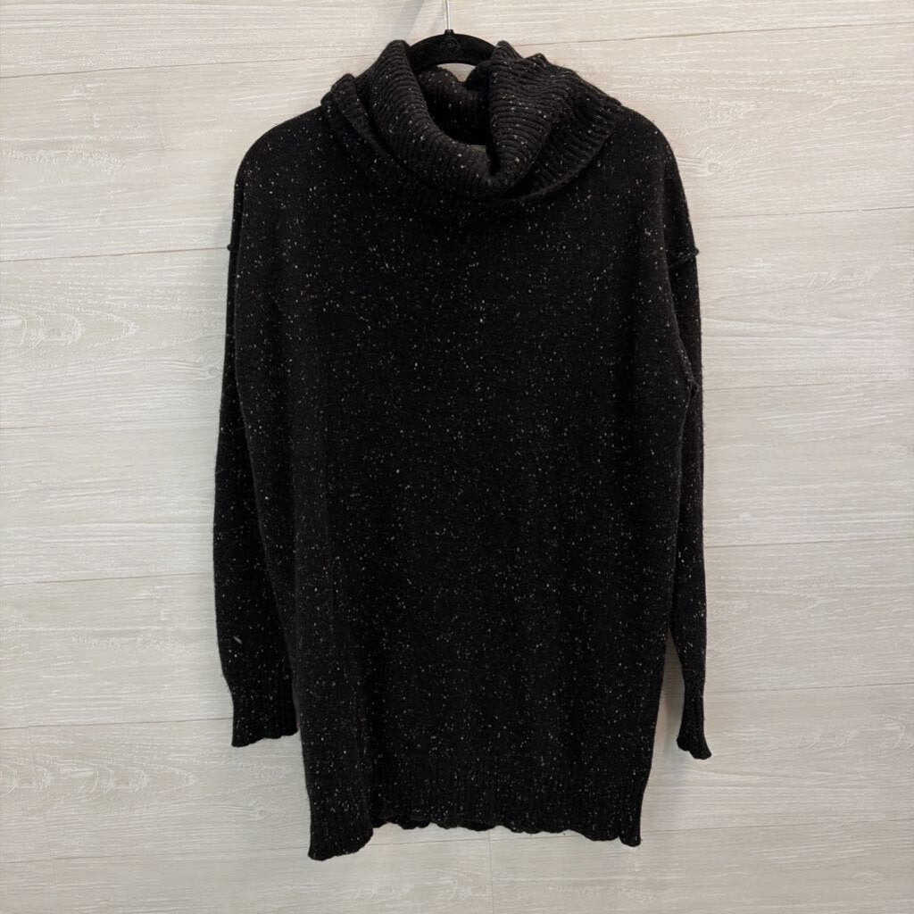 Athleta Black/ White Speckled Knit Turtleneck Sweater Small