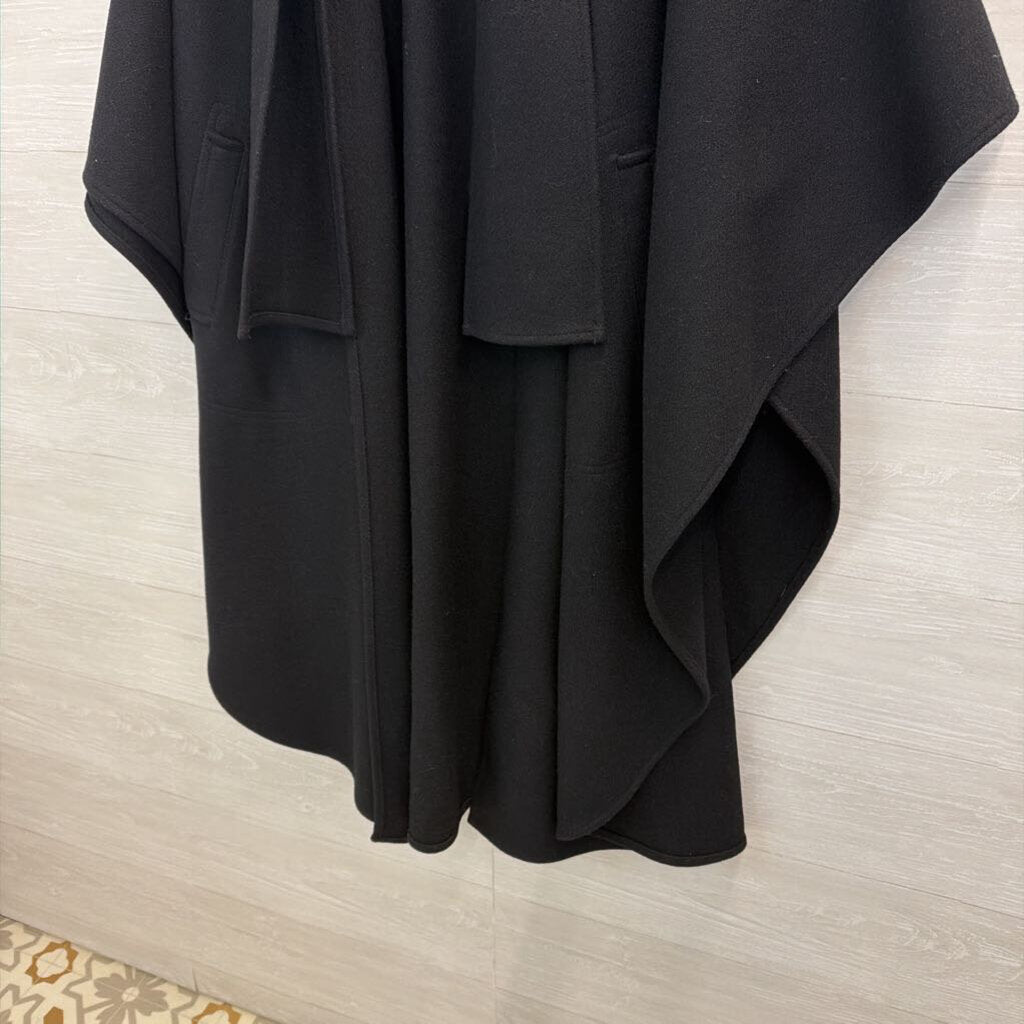 Vintage MacKintosh Black Shoulder Cape Jacket One Size