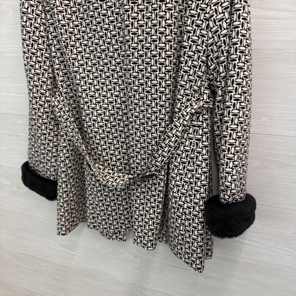 Sharon Young Black/ White Print Fur Trim Jacket 12