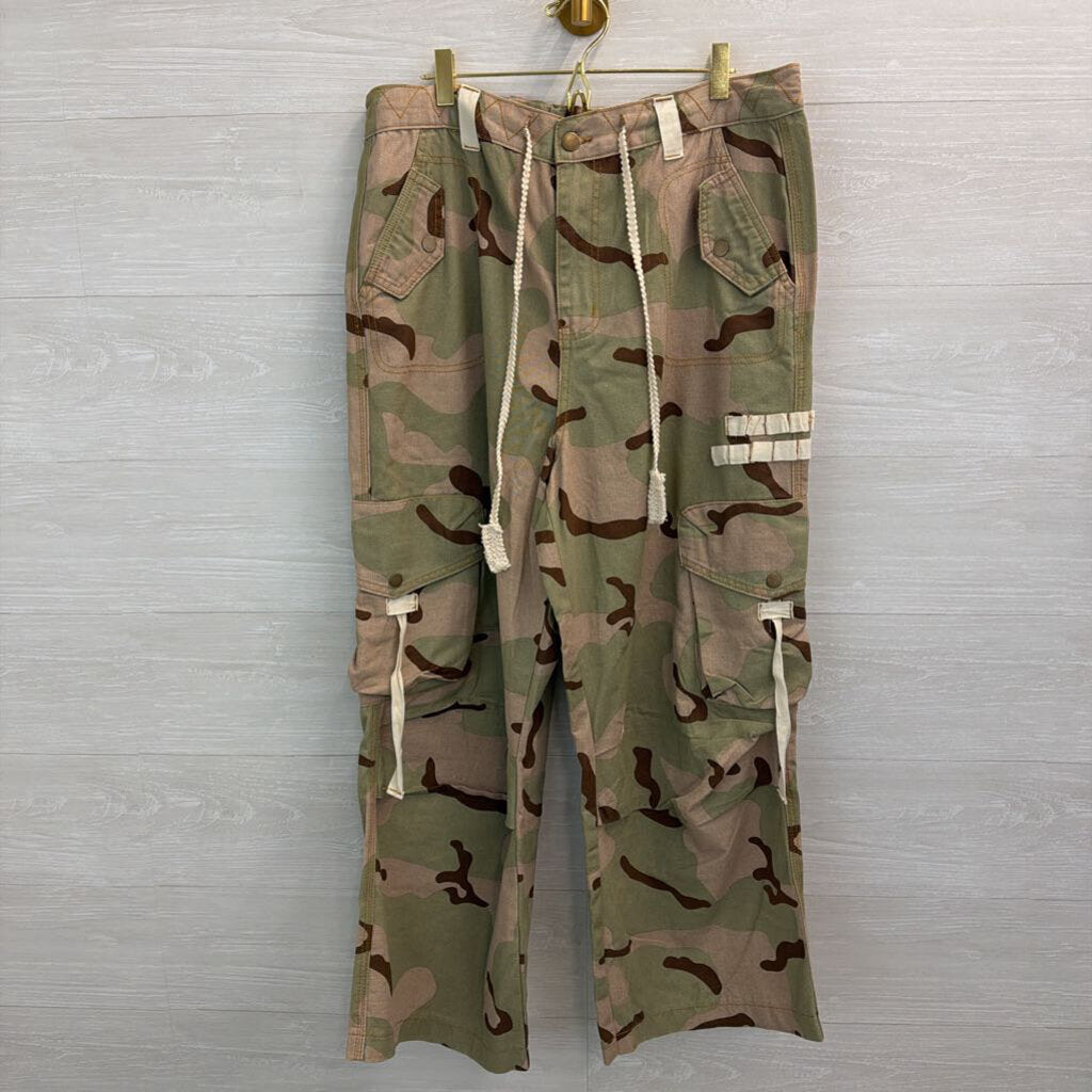 POL Green/ Brown Camo Print Cargo Wide Leg Pants Medium