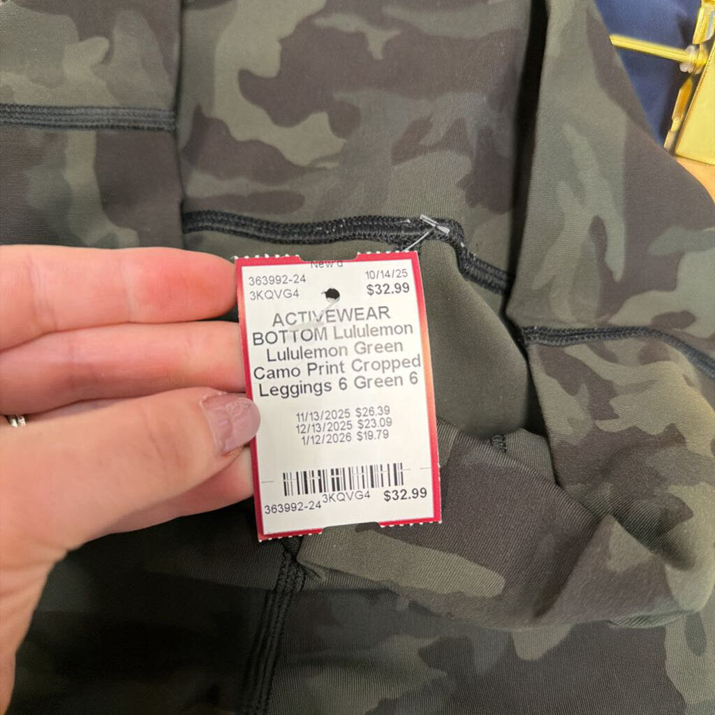Lululemon Green Camo Print Cropped Leggings 6