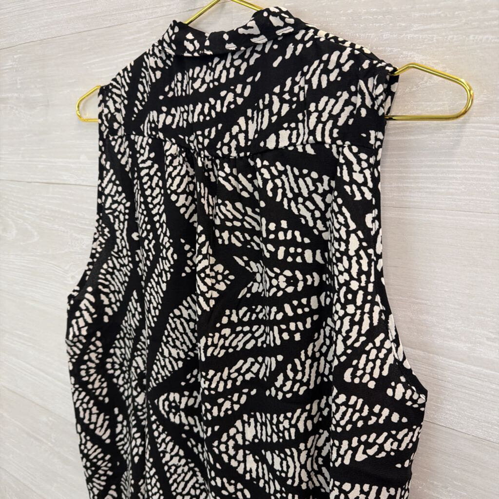 Three Eighty Two Black/ White Print Silky Tank Large