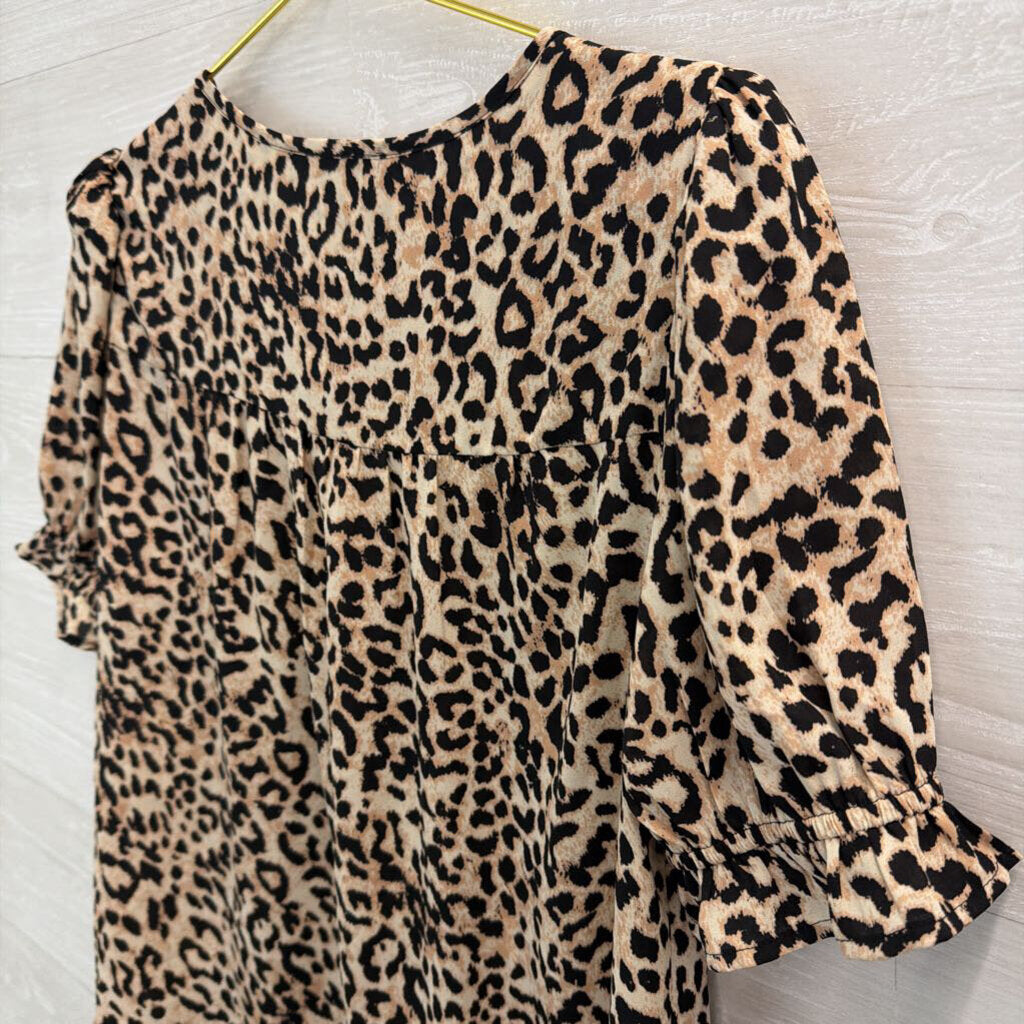 Dr2 Brown/ Black Leopard Print Top Medium