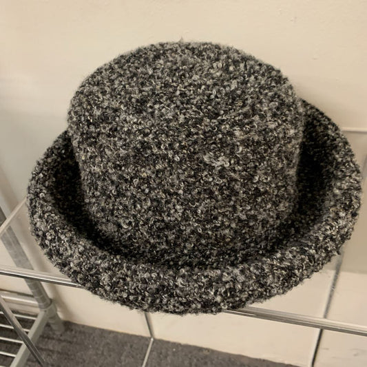 Liz Claiborne Black/ Grey Knit Sweater Hat