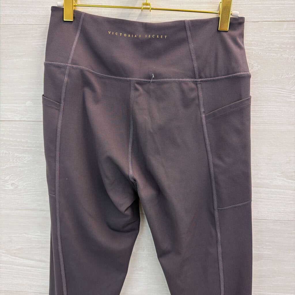 Victoria's Secret Dark Grey Legging Essential Pockets Yoga Pant10