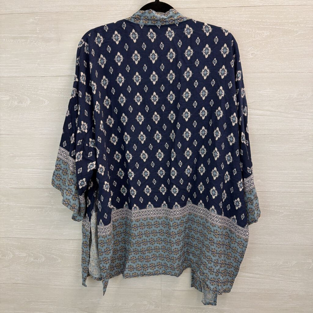 Knox Rose Blue Print Kimono Top Medium/ Large
