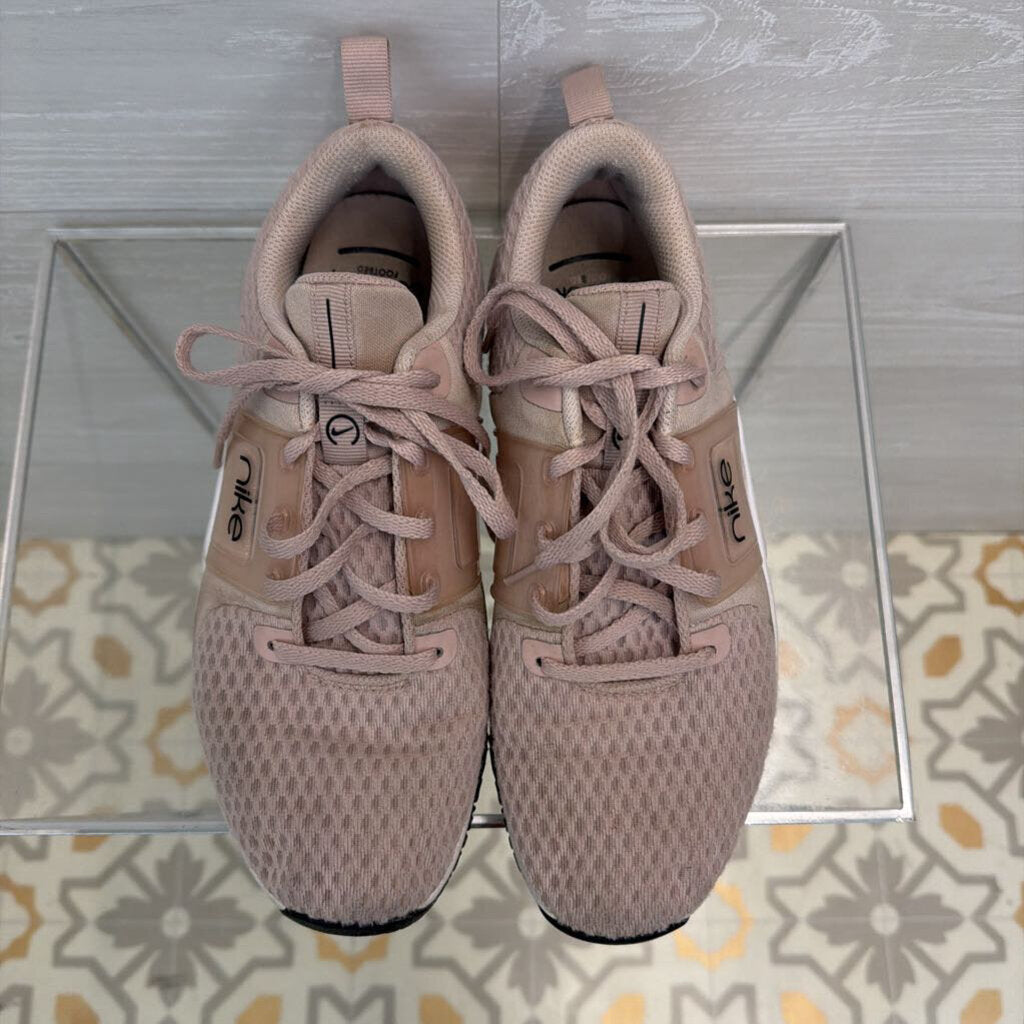 Nike Mauve In Season TR 10 Sneakers 10