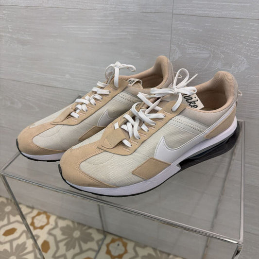 Nike Cream/ Brown Air Max Pre Day Sneakers 9.5