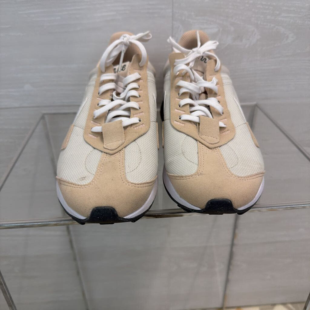 Nike Cream/ Brown Air Max Pre Day Sneakers 9.5
