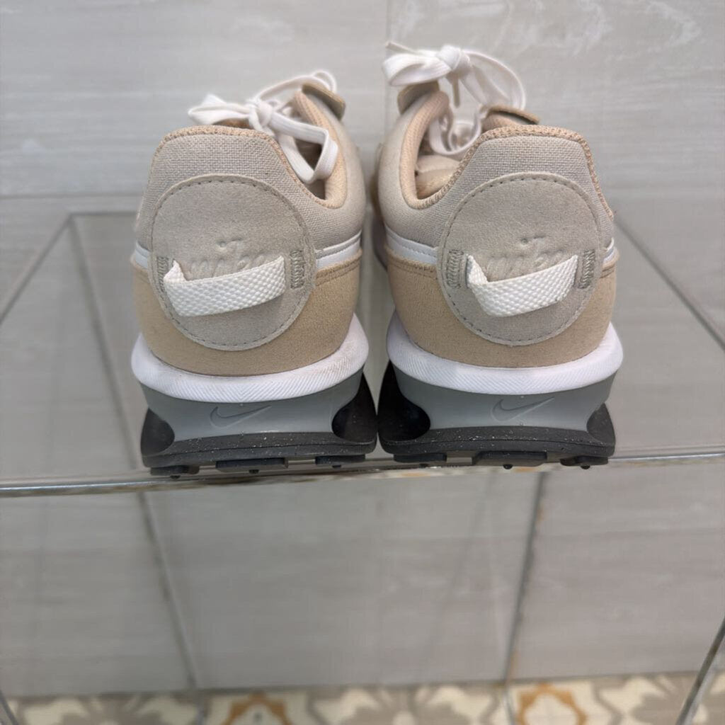 Nike Cream/ Brown Air Max Pre Day Sneakers 9.5