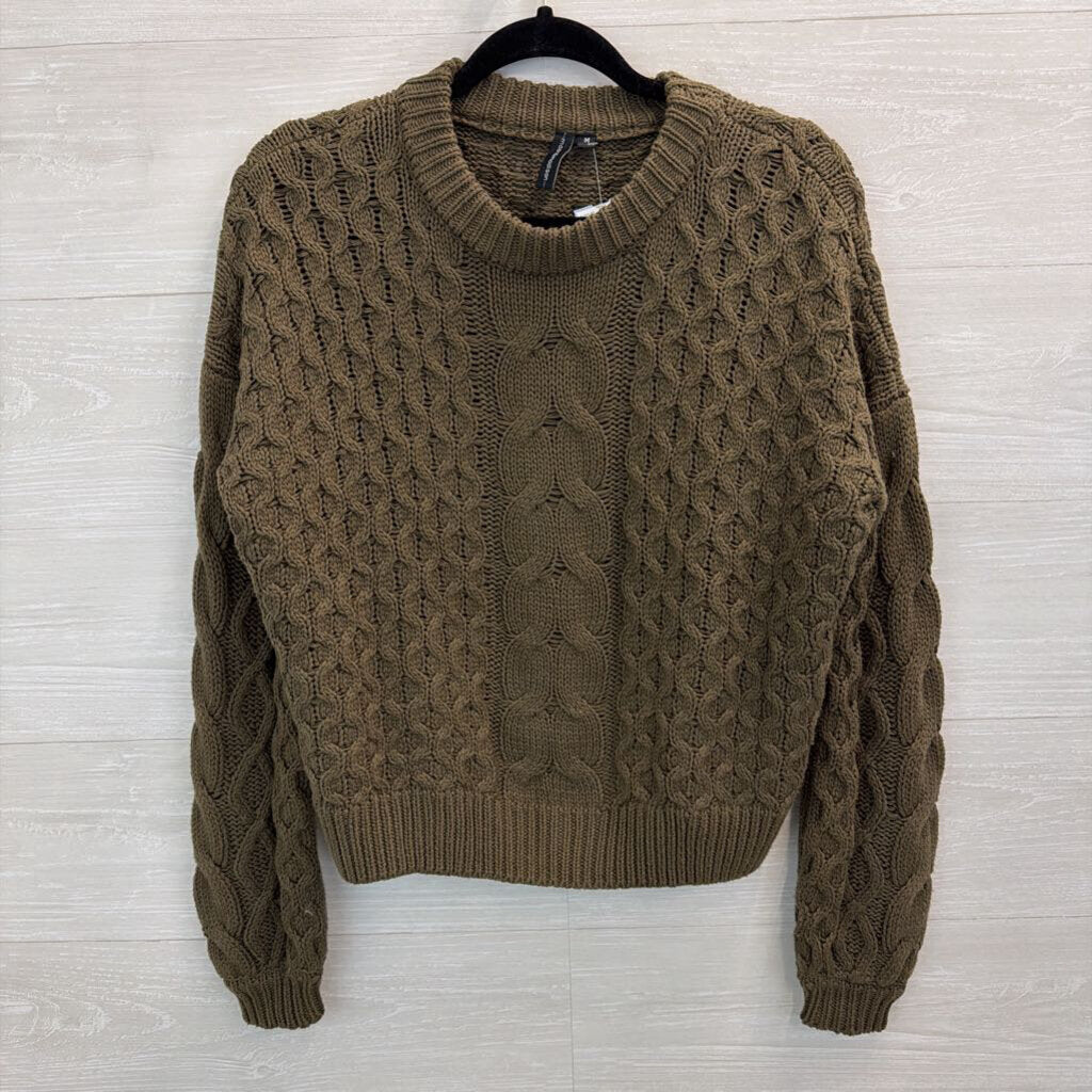 Moon and Madison Green Cable Knit Cropped Sweater Medium