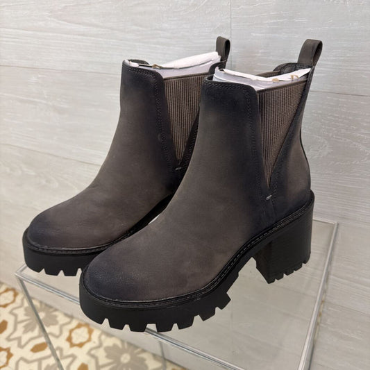 MIA Grey Rusty Platform Chelsea Boots 8.5