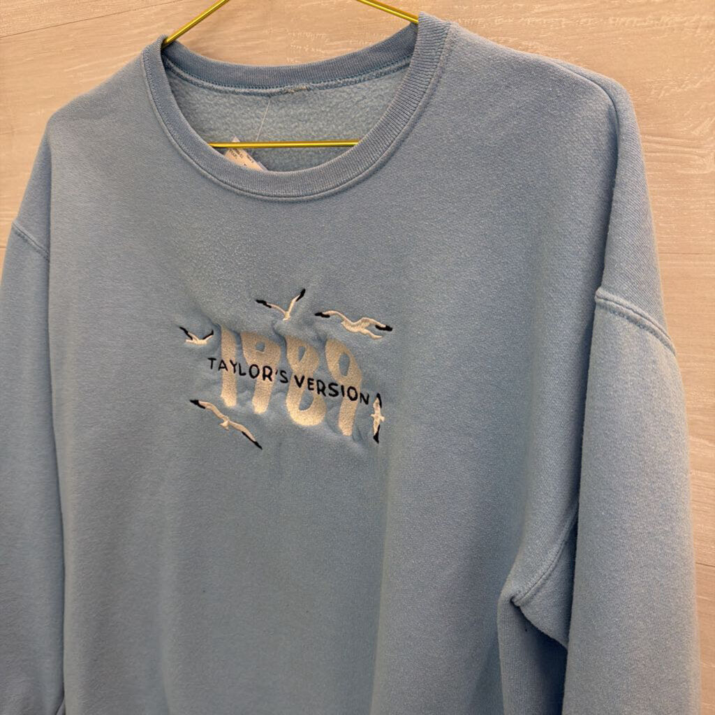 1989 Taylor's Version Pullover Sweatshirt Small