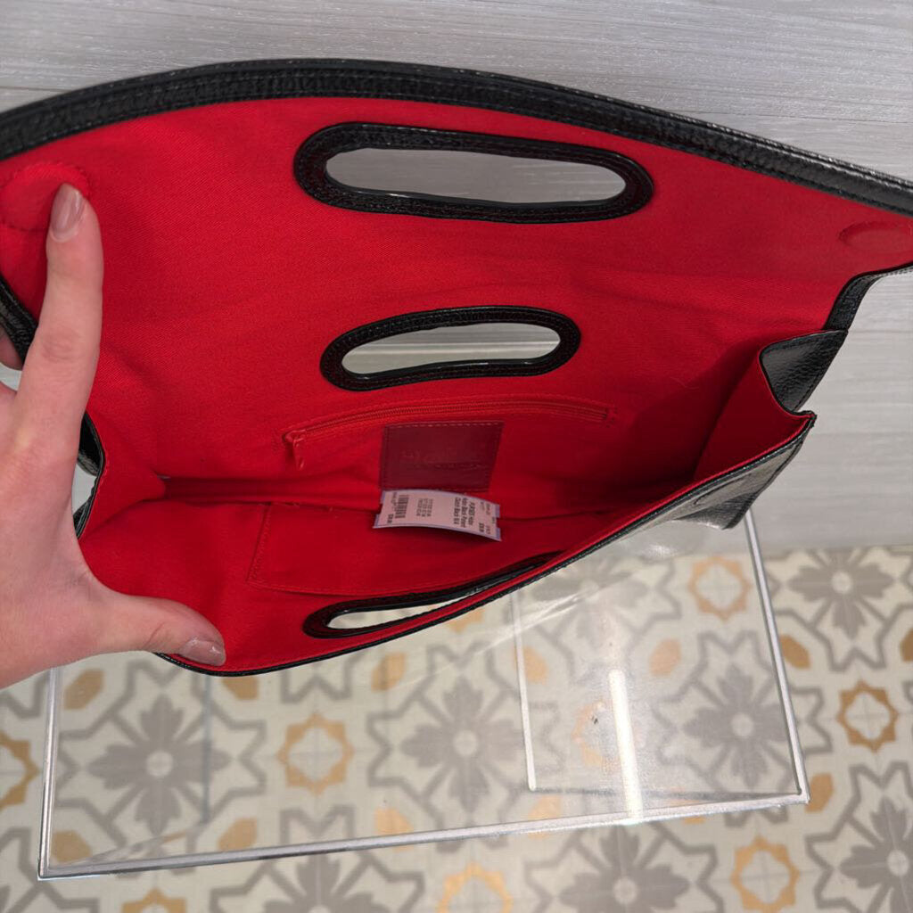 Hobo Black Patent Clutch