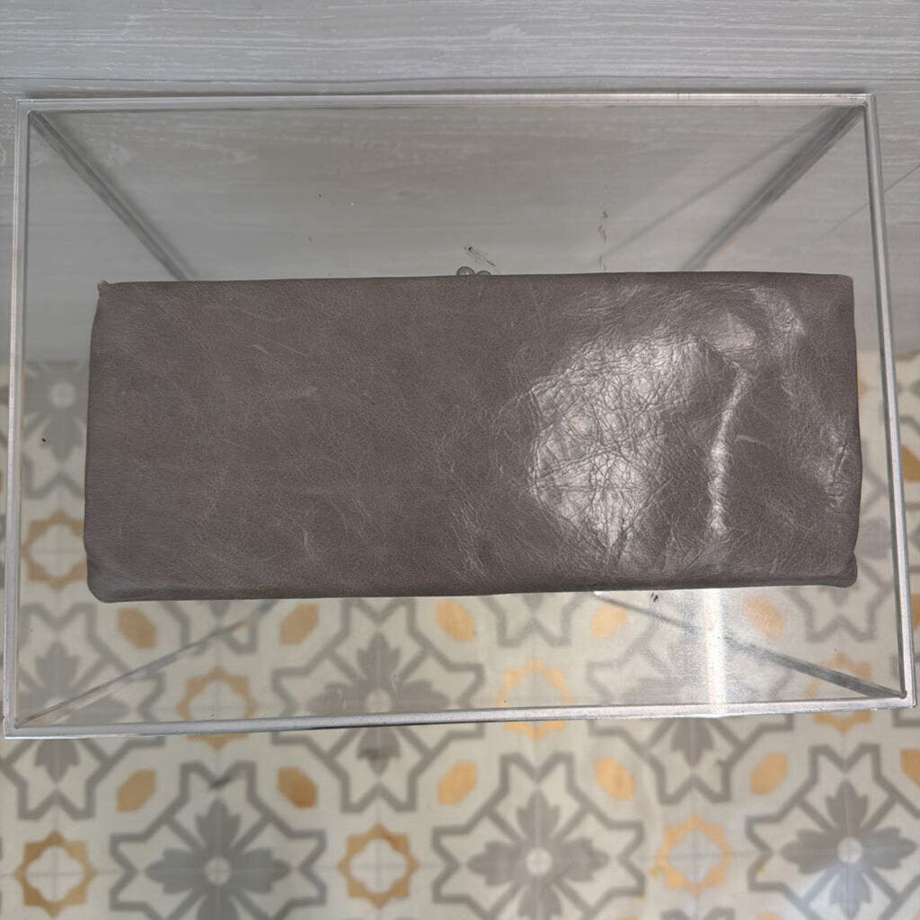 Hobo Leather Kiss Lock Clutch