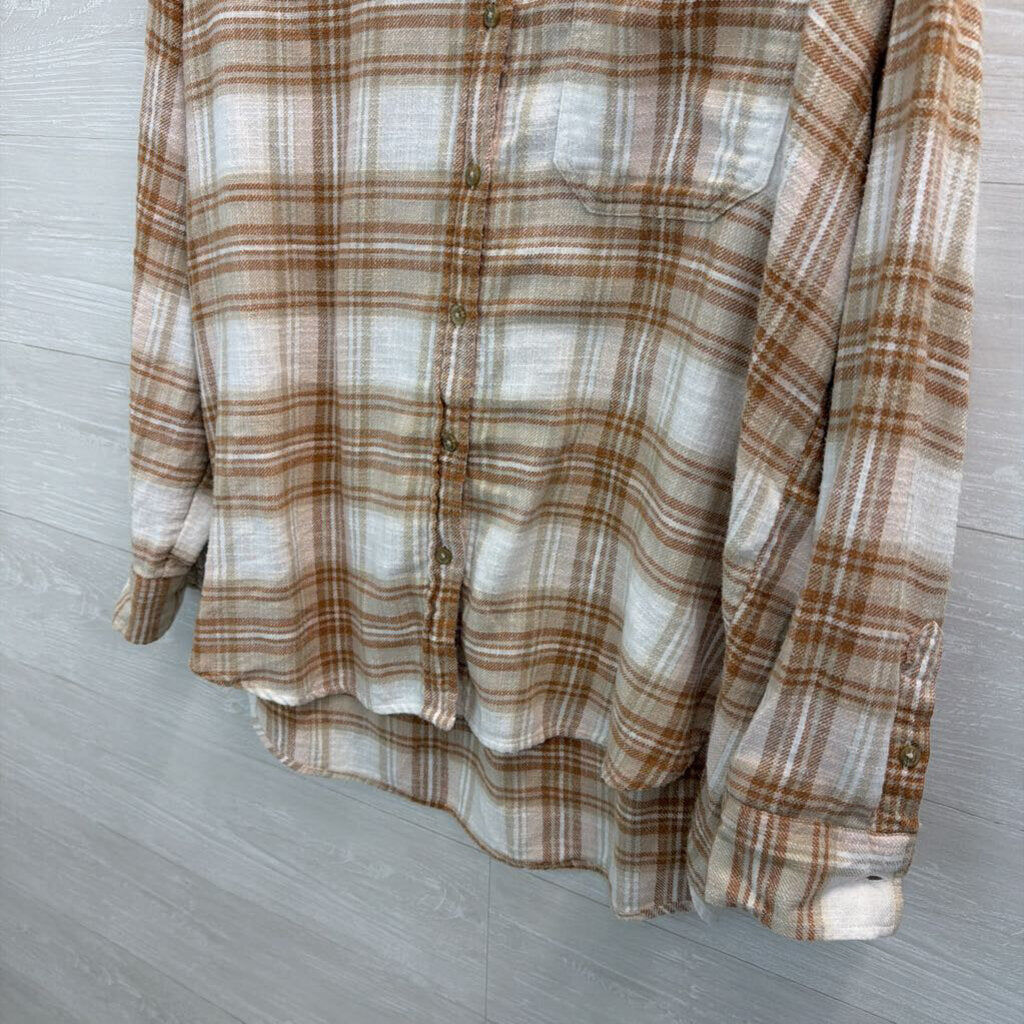 American Eagle White/ Brown Plaid Long Sleeve Button Down Top Medium