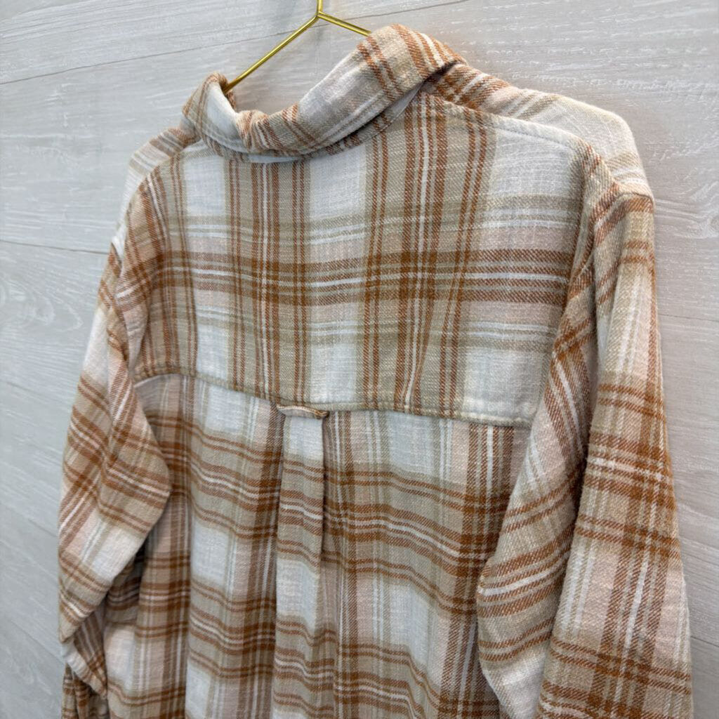 American Eagle White/ Brown Plaid Long Sleeve Button Down Top Medium