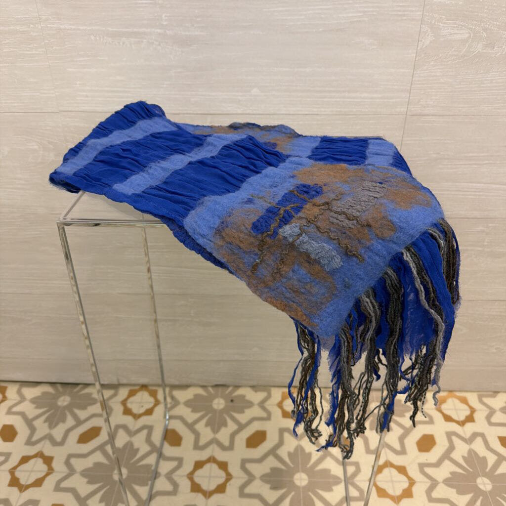 Blue/ Grey Fringe Edge Scarf