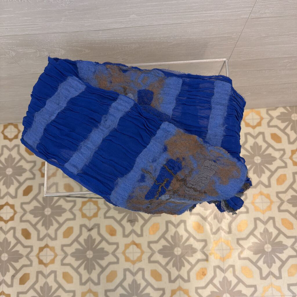 Blue/ Grey Fringe Edge Scarf