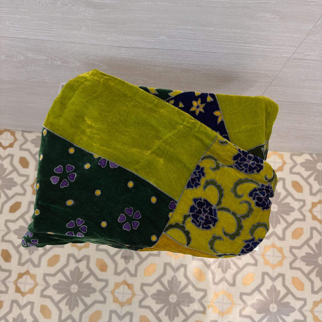 Green Velvet Print Scarf