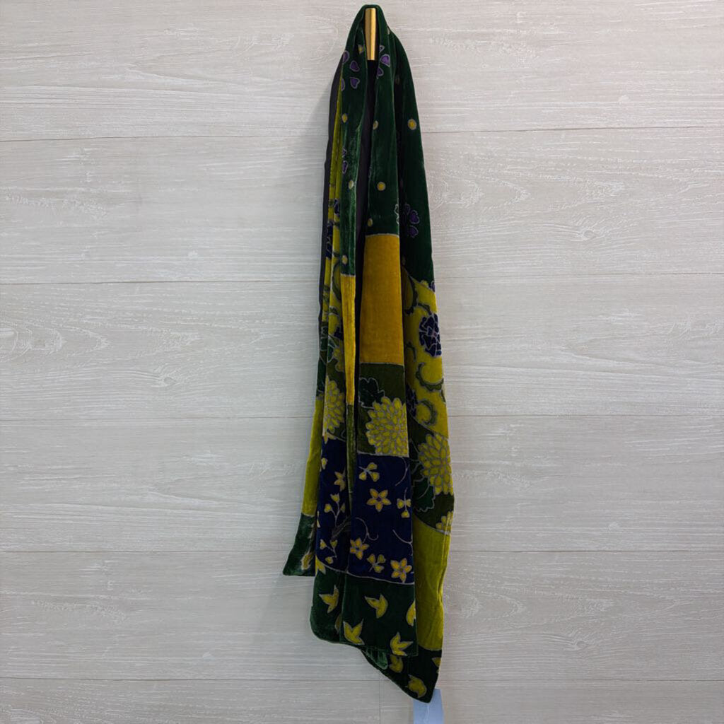 Green Velvet Print Scarf