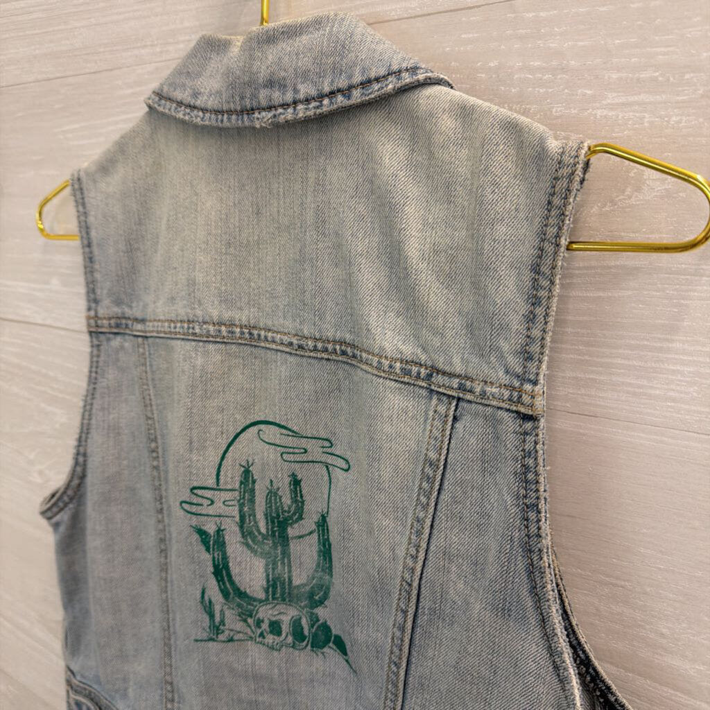 American Eagle Light Wash Denim Vest Top Medium