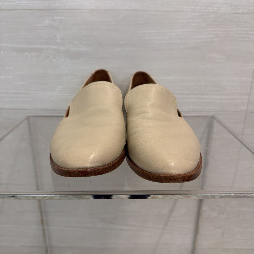 Frye Cream Grace Venetian Leather Slip On Loafers 8
