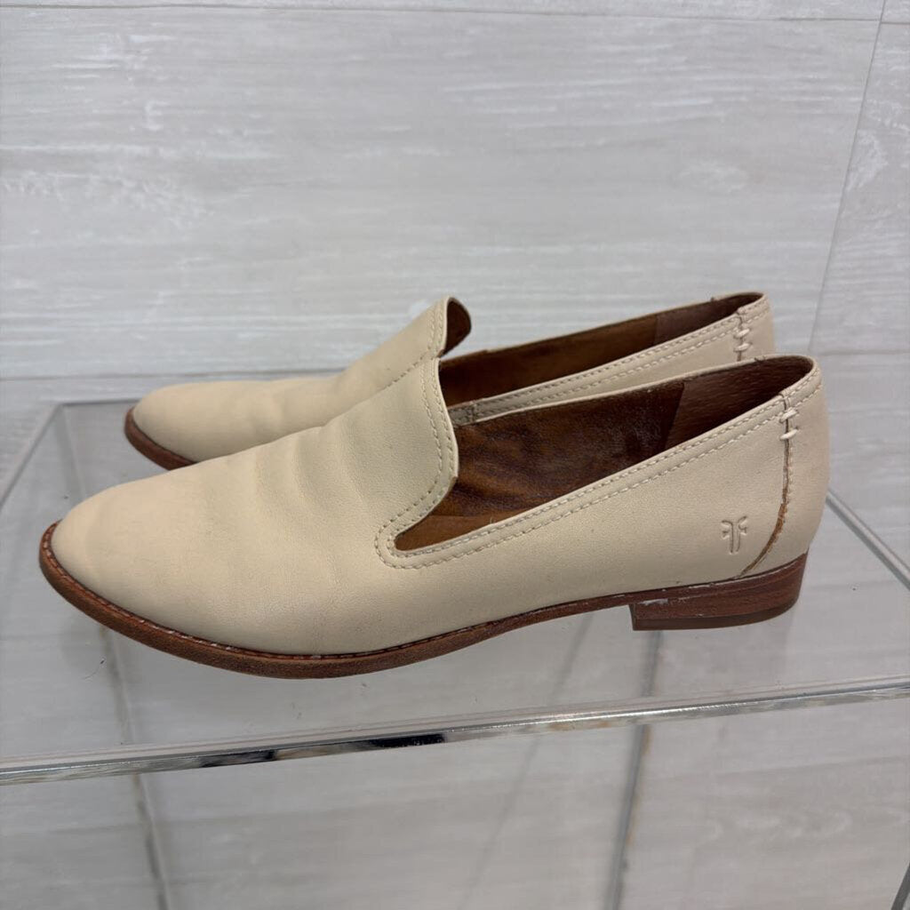 Frye Cream Grace Venetian Leather Slip On Loafers 8