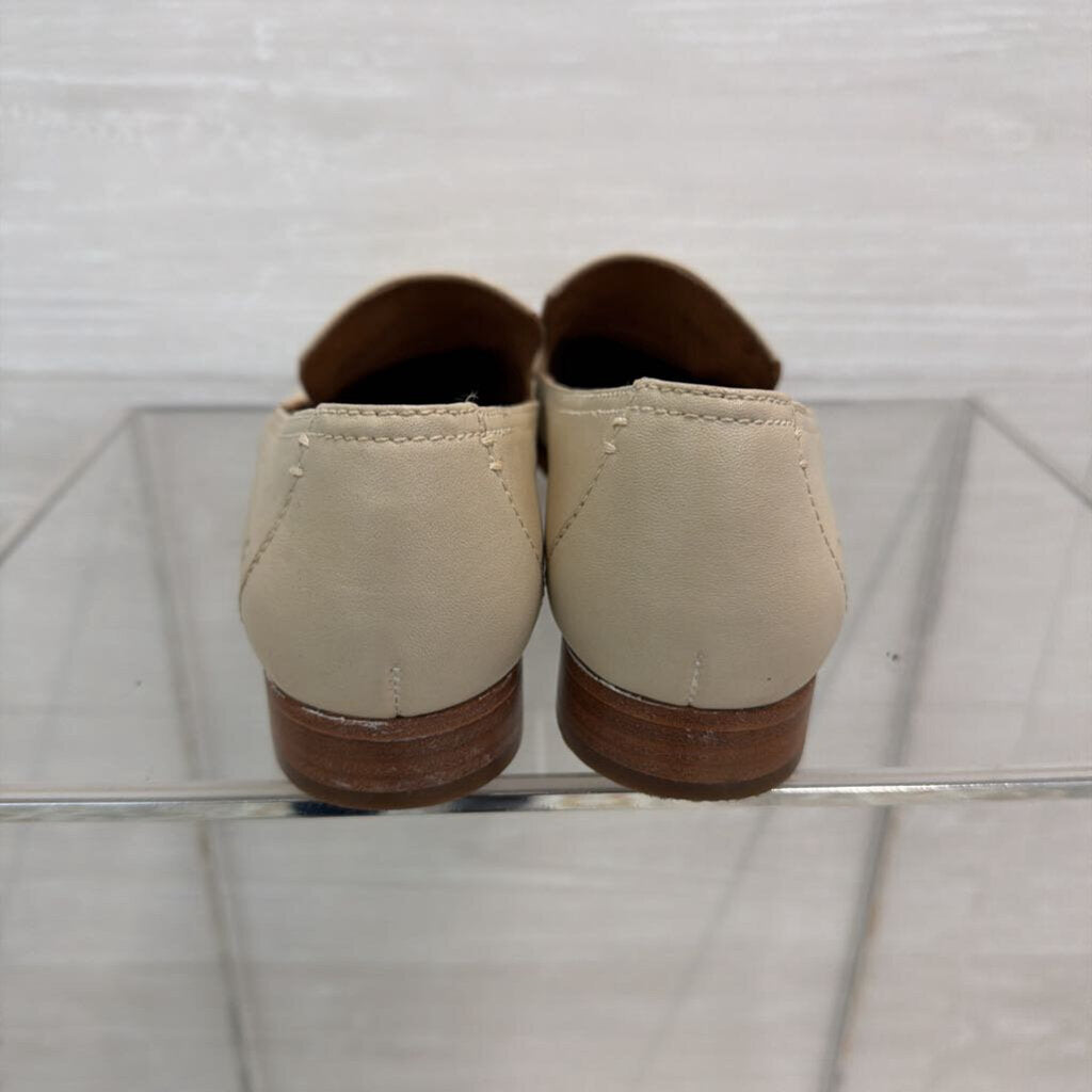 Frye Cream Grace Venetian Leather Slip On Loafers 8