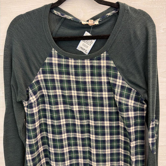 Skies are Blue Green/ White Plaid Long Sleeve Top Medium