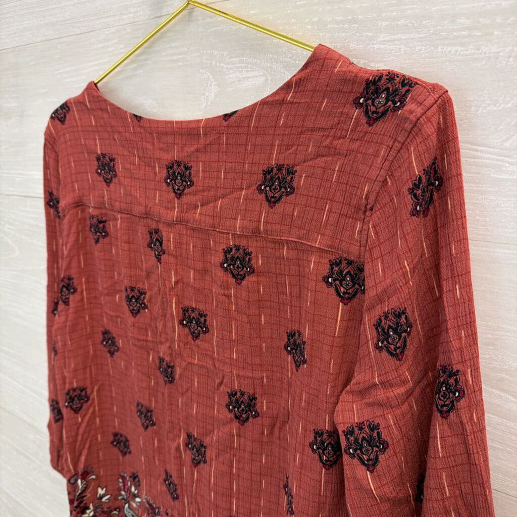 Magnolia Grace Orange/ Black Print Long Sleeve Top Medium