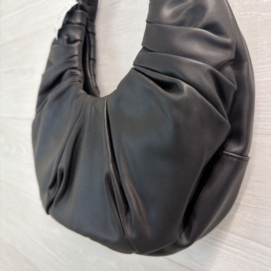 Badgley Mischka Black Vegan Leather Pleated Shoulder Purse