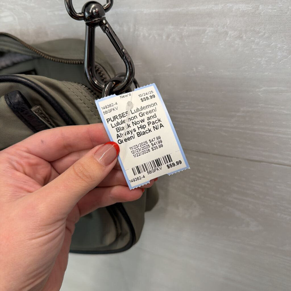 Lululemon Green/ Black Now and Always Hip Pack