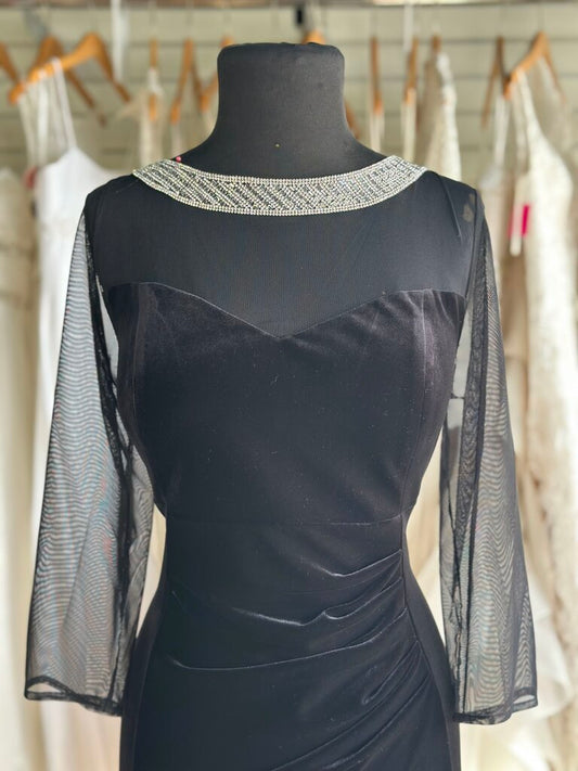 Alex Evenings Black Velvet Embellished Neckline Long Sleeve Long Formal Dress 14