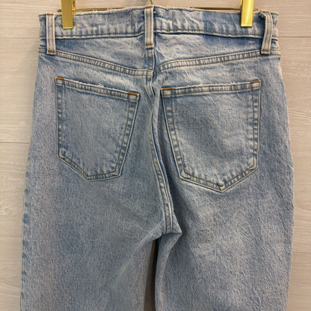 Abercrombie and Fitch Light Wash The 90s Relaxed High Rise Jeans 26 XS