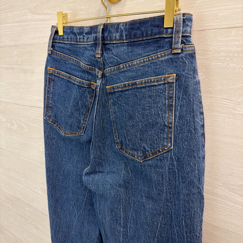 Abercrombie and Fitch Dark Wash The 90s Relaxed High Rise Jeans 25 Short