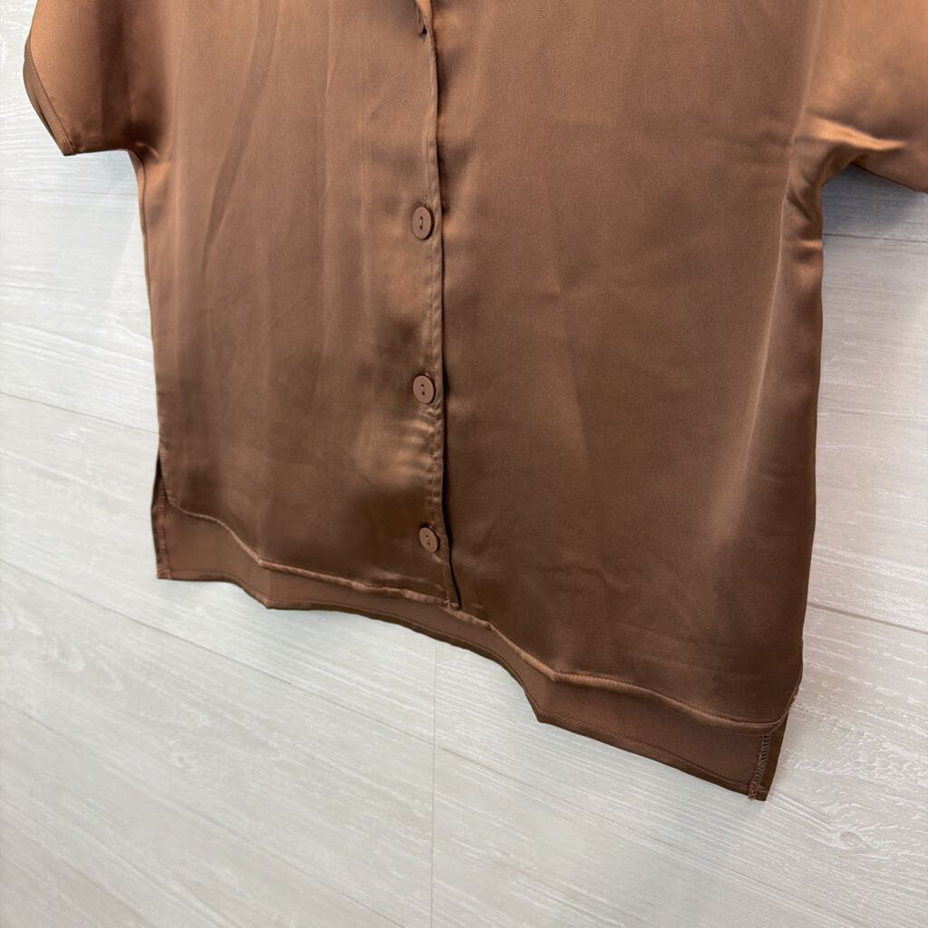 Rachel Zoe Brown Silky Short Sleeve Button Down Top Medium