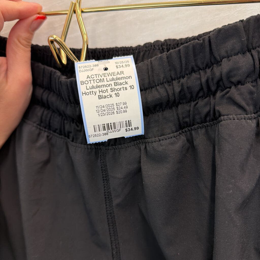 Lululemon Black Hotty Hot Shorts 10