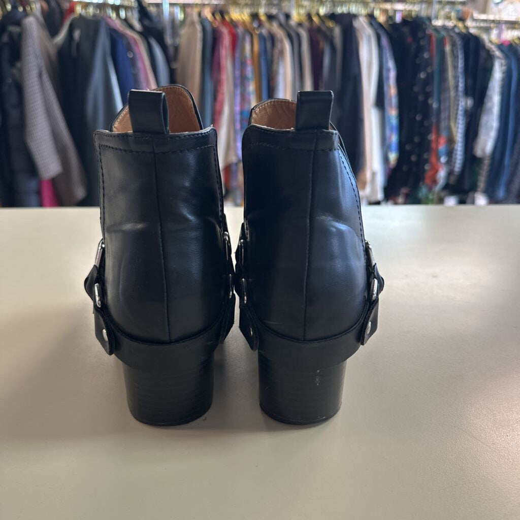 Madden Girl Black Buckle Detail Booties 8.0